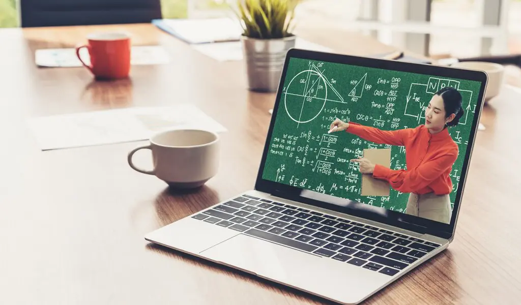 این تصویر کلاس آنلاین فیزیک کنکور است